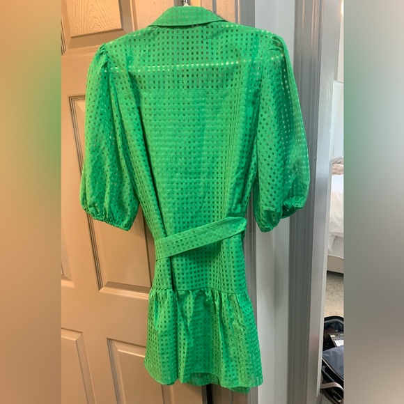 Mini green dress - Picture 2 of 3